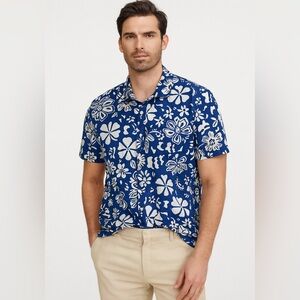 Old Navy Men’s 2XL Blue & White Tropical Floral Button Up Shirt